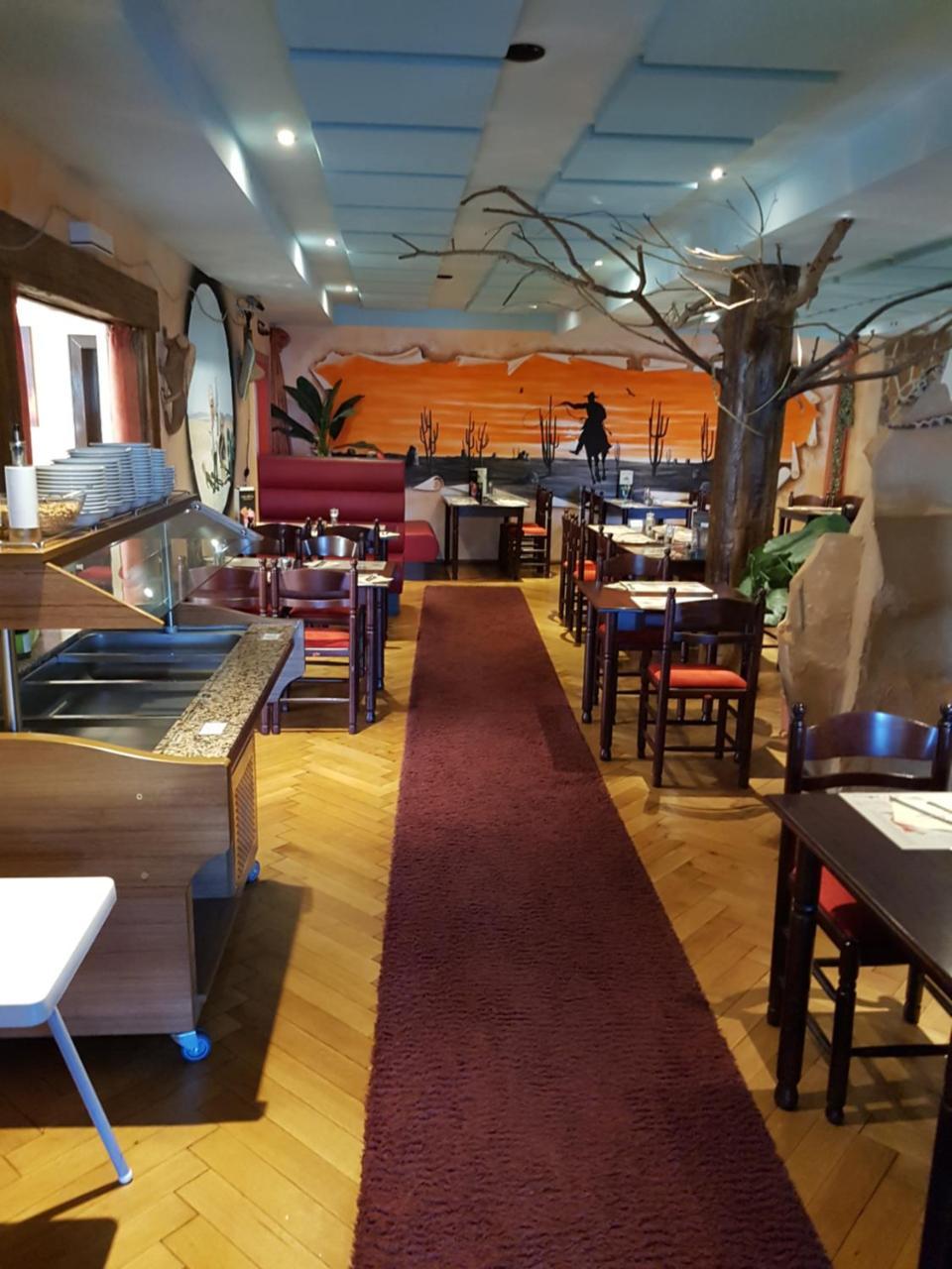 戴斯普拉多酒店 伯根 外观 照片