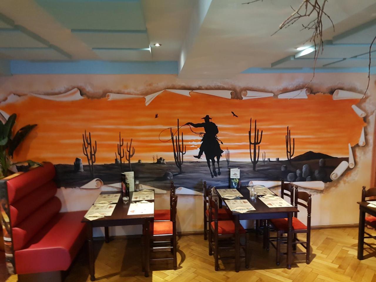戴斯普拉多酒店 伯根 外观 照片